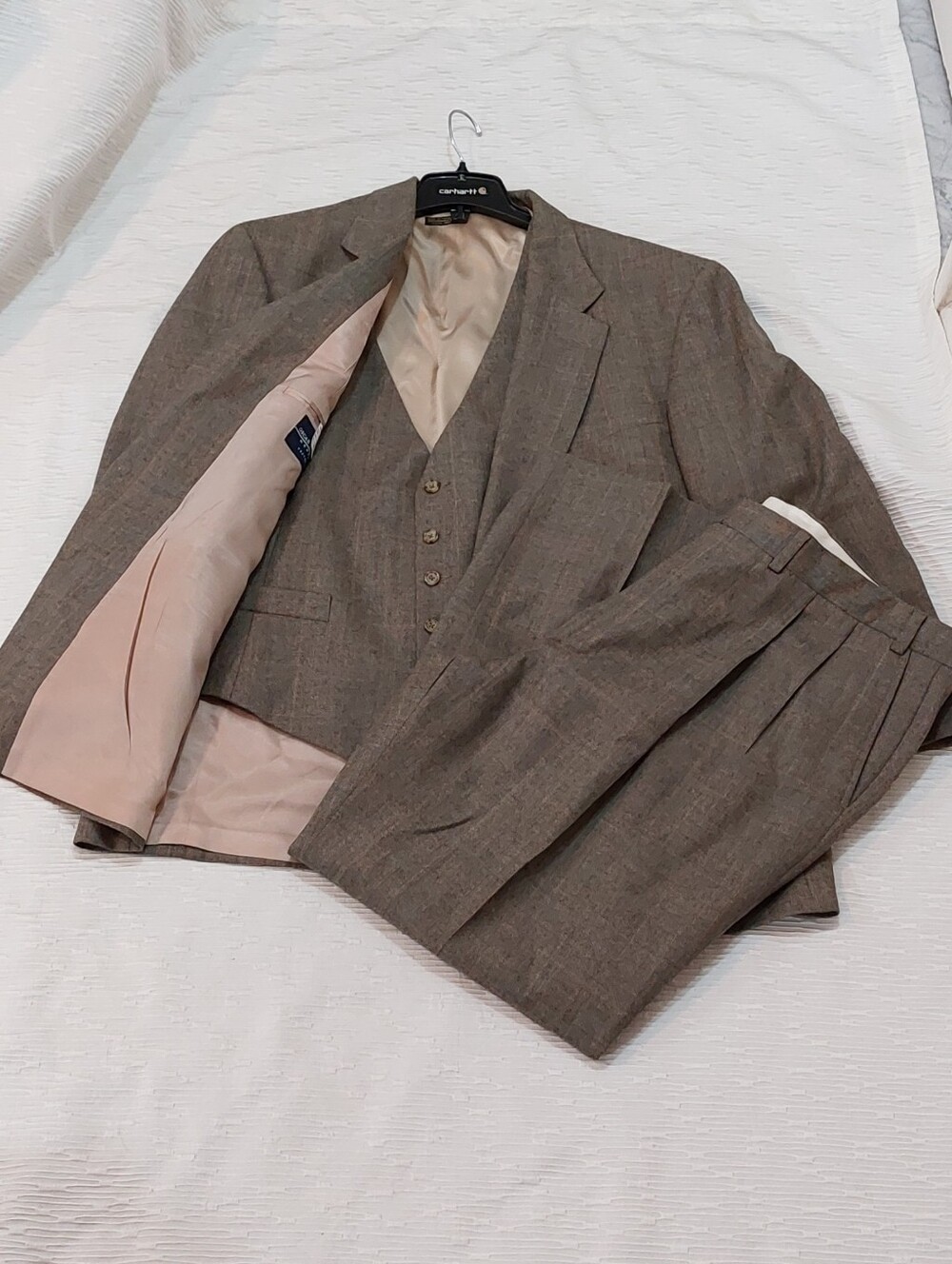 Oscar de la Renta Men's Brown Three-Piece Wool Suit Size 48R W43